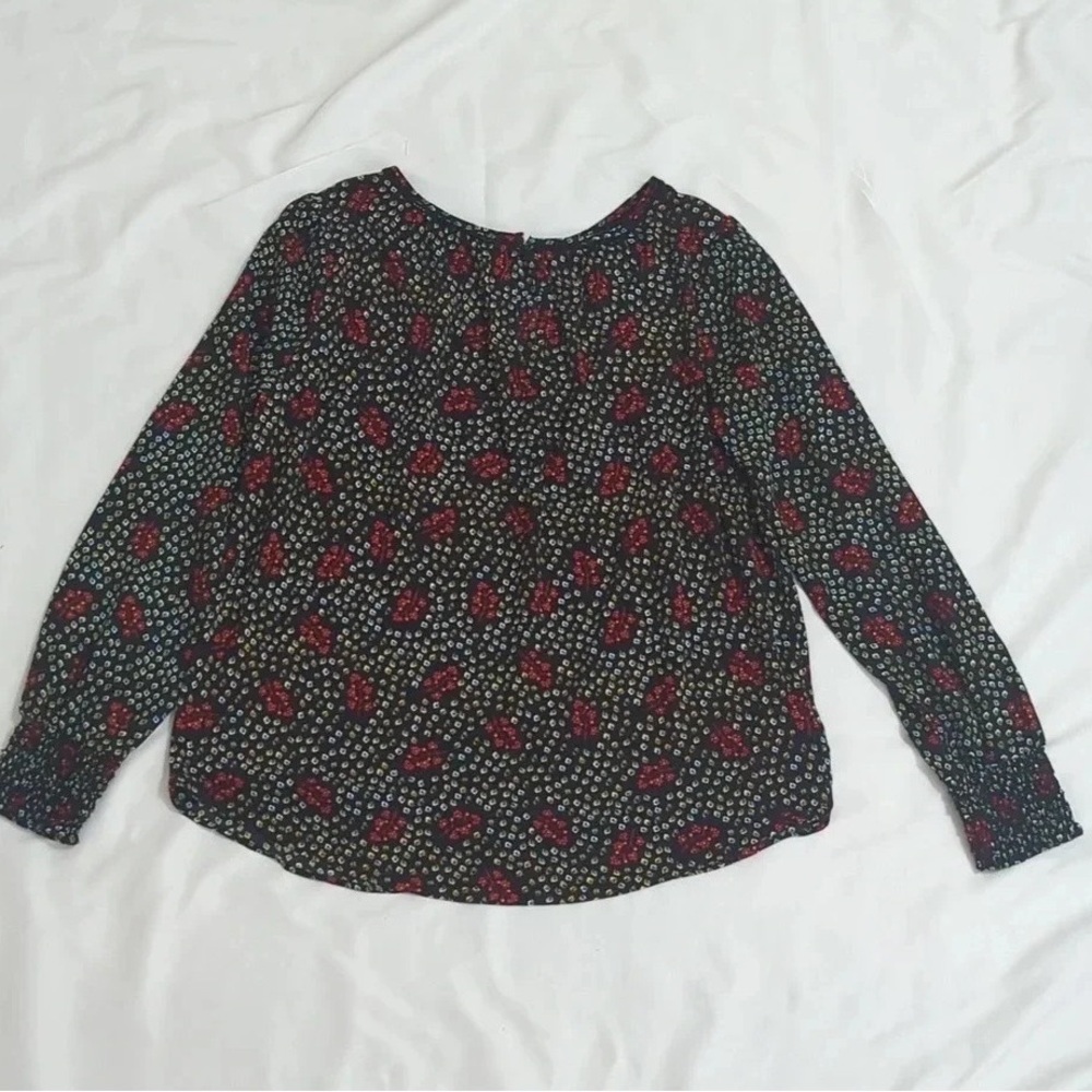 Elegant Black and Red Floral Long Sleeve Top